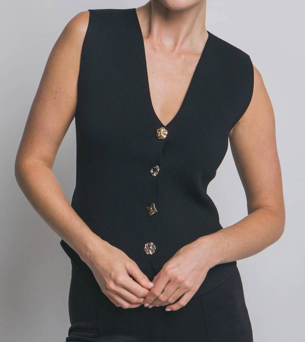 NEW LOVE TREE button v-neck vest in black
